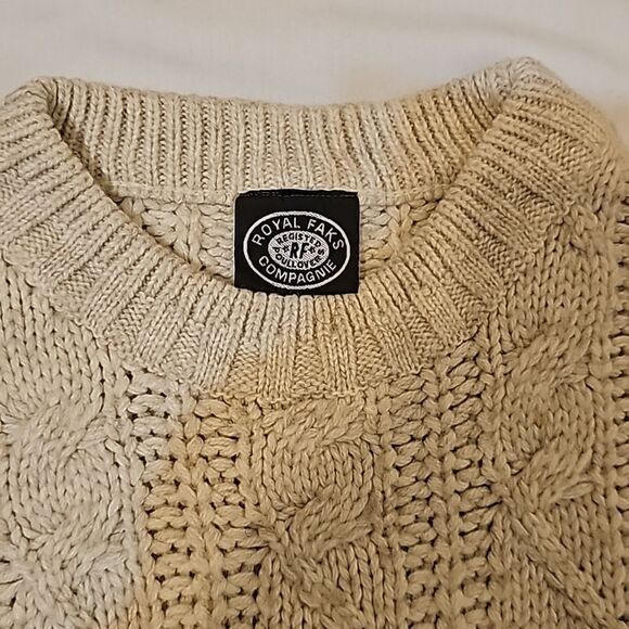 Royal faks made in Italy cable knit sweater size large - Picture 2 of 8